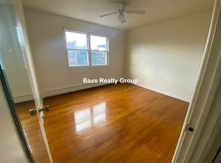 7744 N Eastlake Ter #4W, Chicago, IL 60626