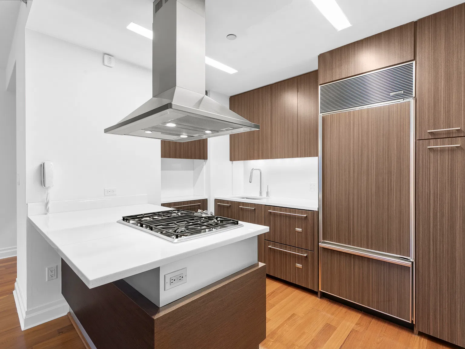39 East 29th Street — Photo 2