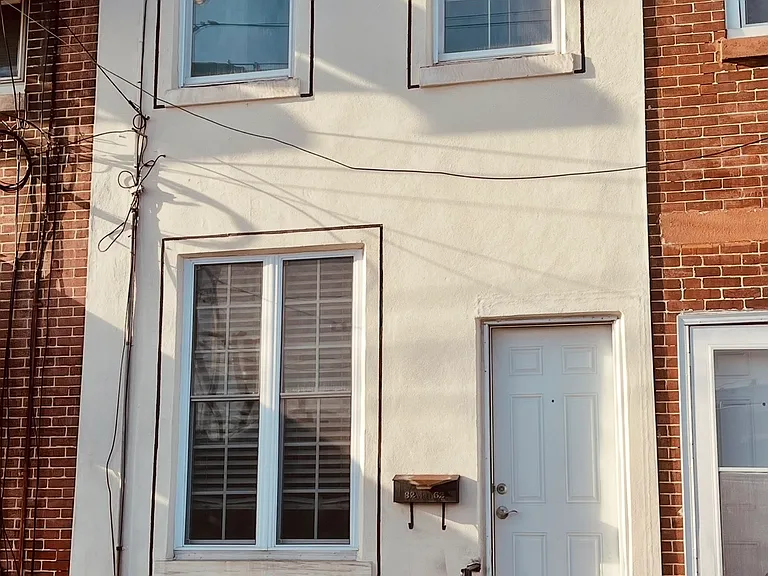 3262 Emery St — Photo 10