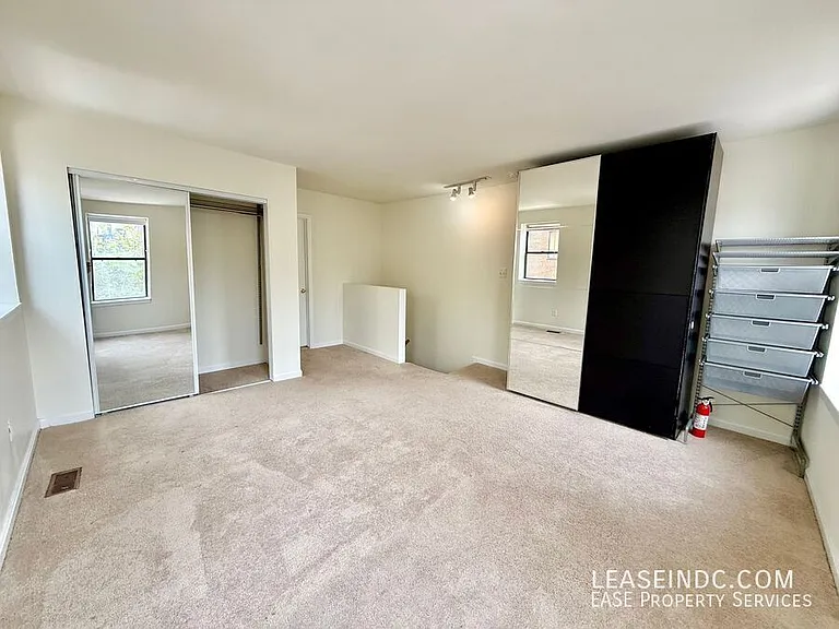 1532 15th St NW #5 — Photo 11