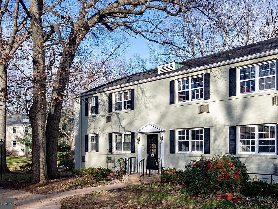 1st image of 107 N George Mason Dr APT 3