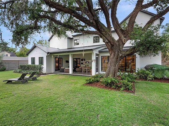 5th image of 2610 Parkland Dr