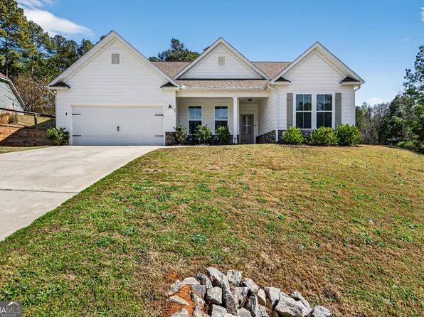 84 Woodpecker Point, Danielsville, GA 30633