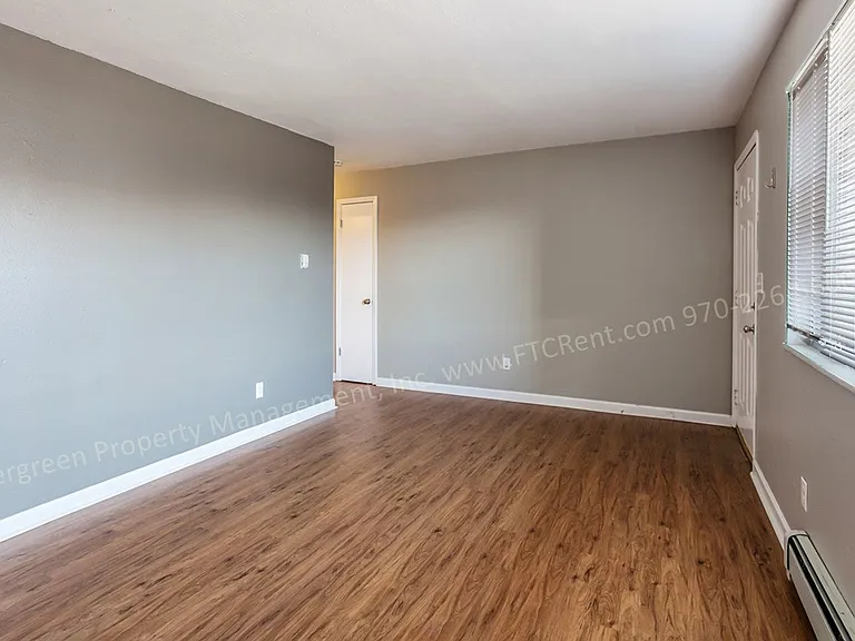 L-13 — Photo 10