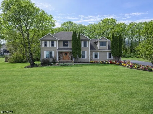 4 Pueblo Trl, Vernon Twp., NJ 07462