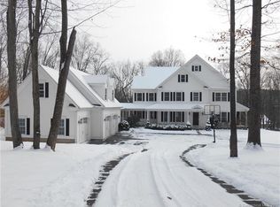150 White Sail Dr, Southington, CT 06489