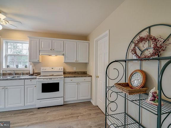 4th image of 30142 Regatta Bay Blvd