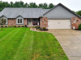 1513 Olive Branch Ln, Greenwood, IN