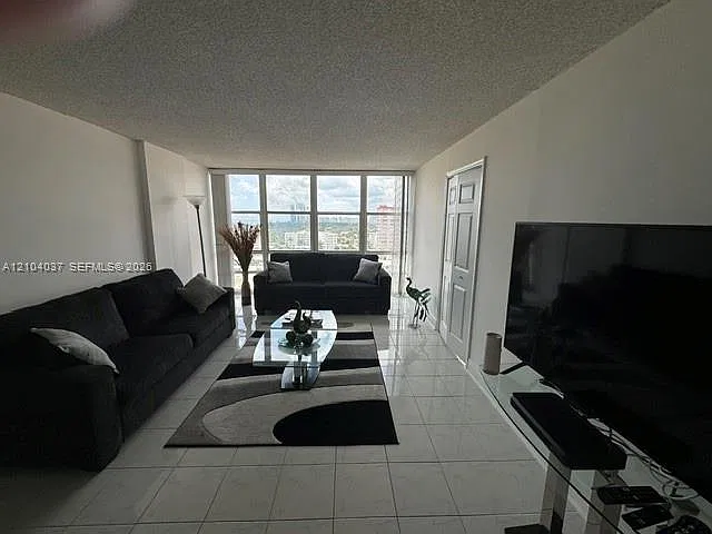2049 S Ocean Dr #1203
