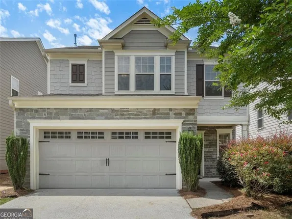 6070 Falls Landing Dr, Cumming, GA 30040