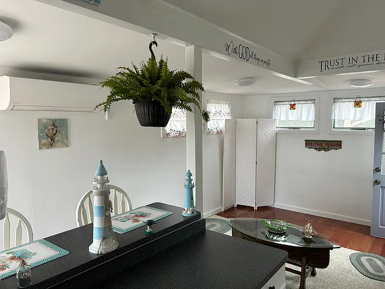 26 Arlington Rd — Photo 12
