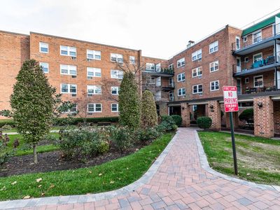 32 Pearsall Ave APT 4A, Glen Cove, NY, 11542