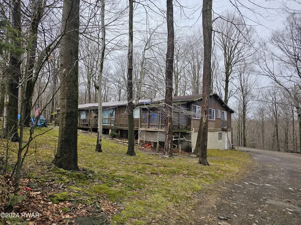 913 Mill Creek Rd, Newfoundland, PA 18445