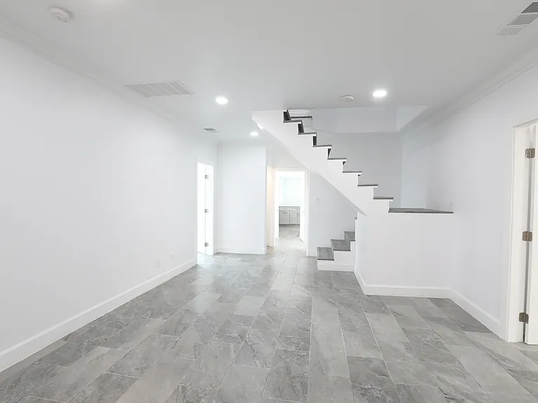 116 N Heliotrope Ave — Photo 12