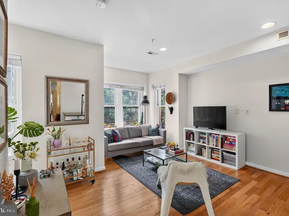 2024 15th St NW #2, Washington, DC 20009
