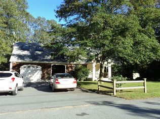 49 Greenfield Rd, Westport, MA 02790