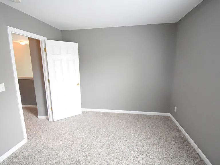 2849 Summergrove Ct — Photo 5