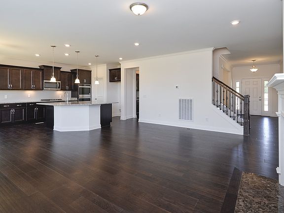 4th image of 804 Odell Dr Lot 381