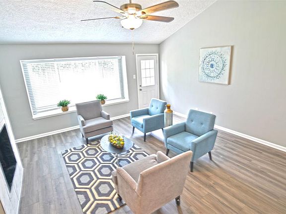 2nd image of 16803 Blackhawk Blvd
