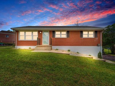 905 Emerald Dr, Vinton, VA, 24179