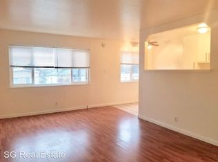 2313 9th St APT 4, Berkeley, CA 94710