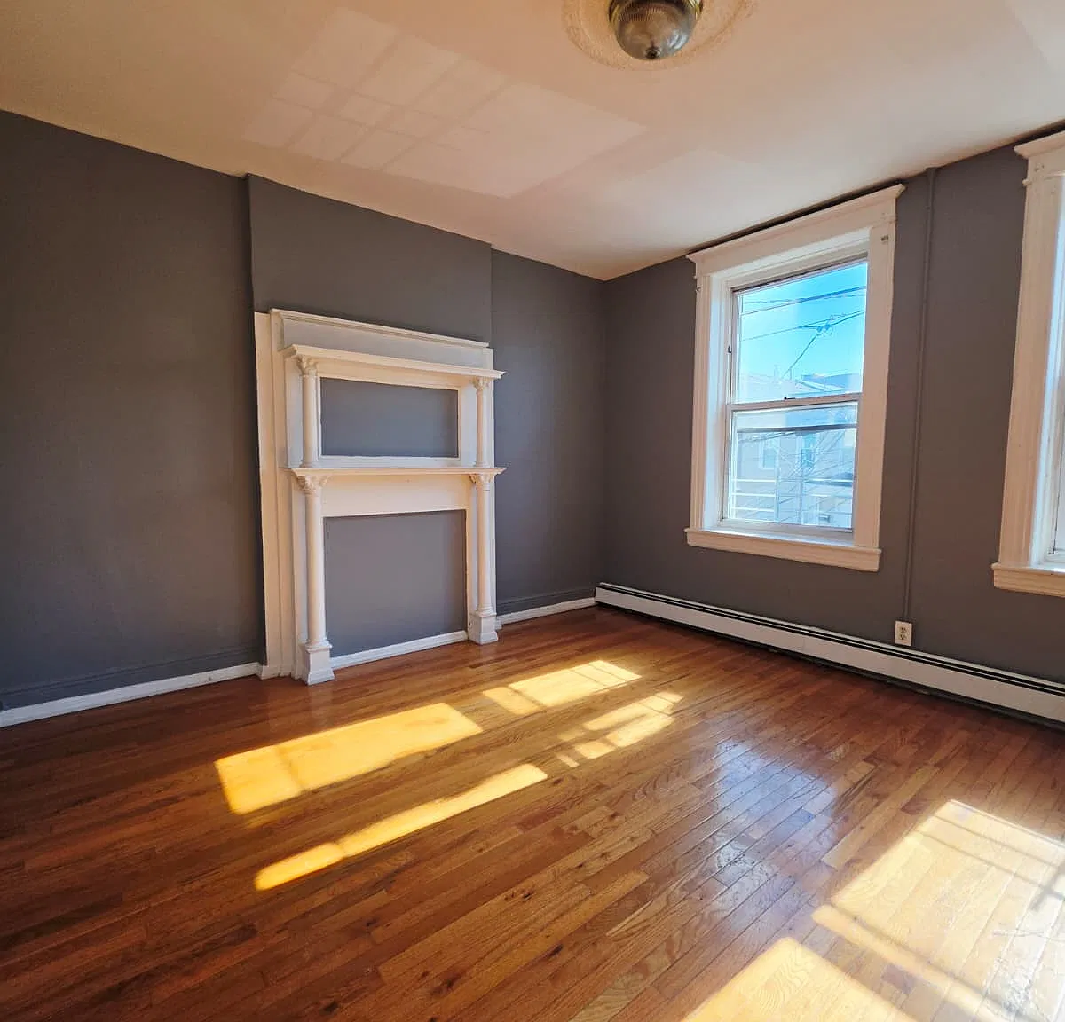20 Morton Pl — Photo 2