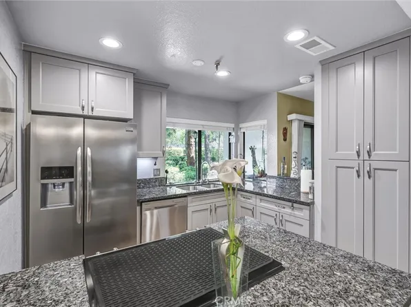 26701 Quail Crk APT 147, Laguna Hills, CA 92656