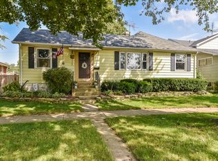106 W Burlington Ave, Westmont, IL 60559