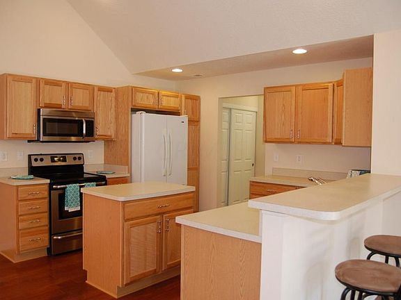 5th image of 4829 Ashleigh Dr