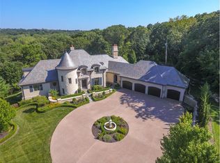 545 Mohawk St W, Lenexa, KS 66217