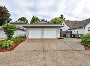 9257 SW Martha St, Tigard, OR 97224