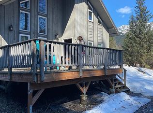 351 Davos Rd, Girdwood, AK 99587
