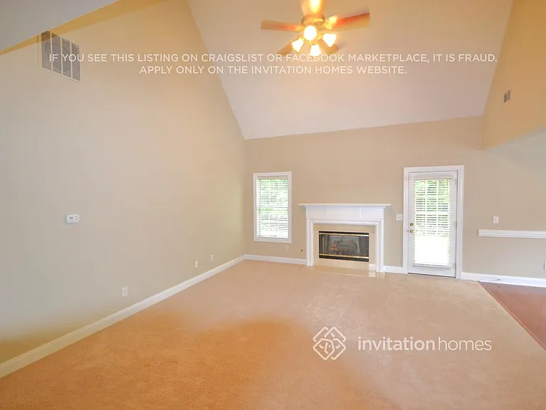 337 Grandiflora Dr — Photo 2