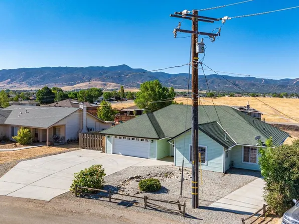 22033 Copper St, Tehachapi, CA 93561