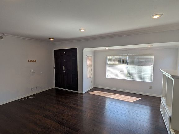 5th image of 8872 Covina St