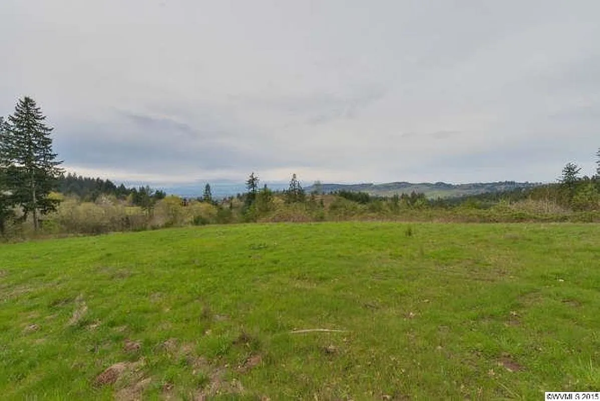 SE Eola Hills Rd photo 1