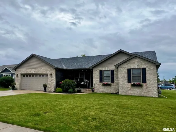 270 Sunkist Dr, Sherman, IL 62684