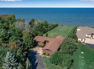 2573 Lake Rd, Ransomville, NY 14131