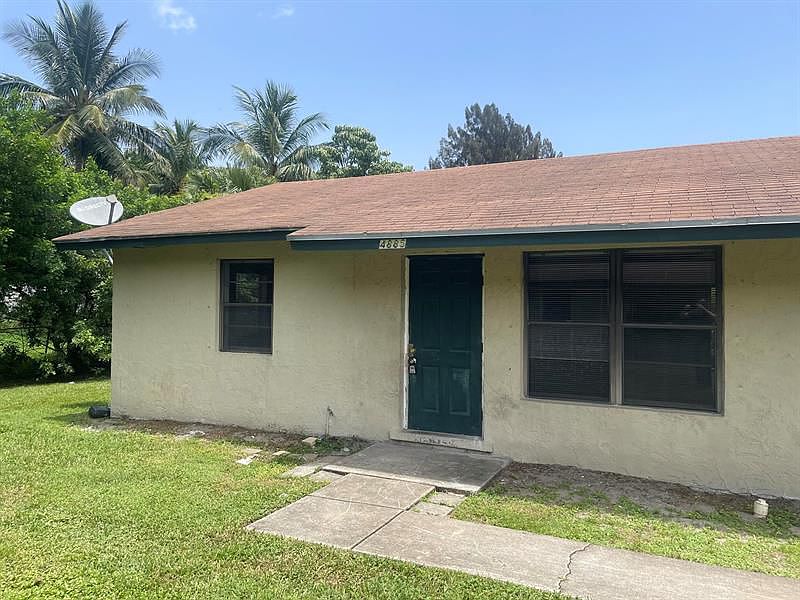 1st image of 4895 Badger Ave #4885
