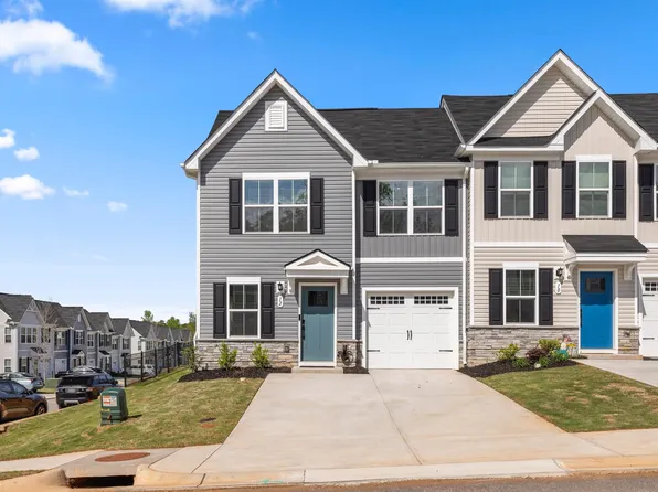 12 Hargrove Ct, Greenville, SC 29617