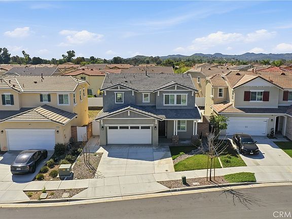 3rd image of 27283 Chase Rd