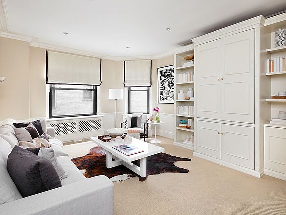 3rd image of 1075 Park Ave #8C