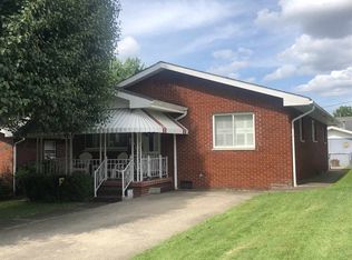 239 31st St W, Huntington, WV 25704