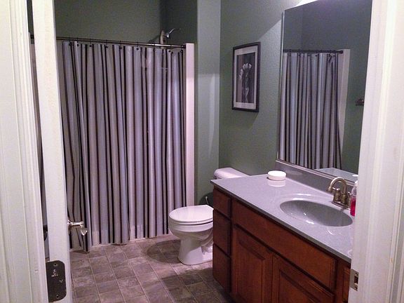 Bonus Basement .75 Bathroon