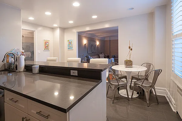 Rented by Rita S Citrin, LREB | media 23