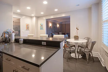 Rented by Rita S Citrin, LREB