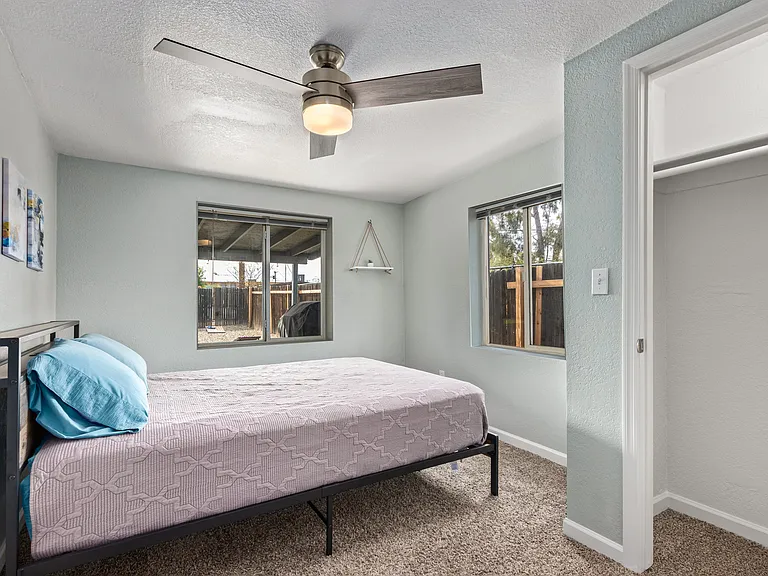 2031 E Orange St — Photo 19