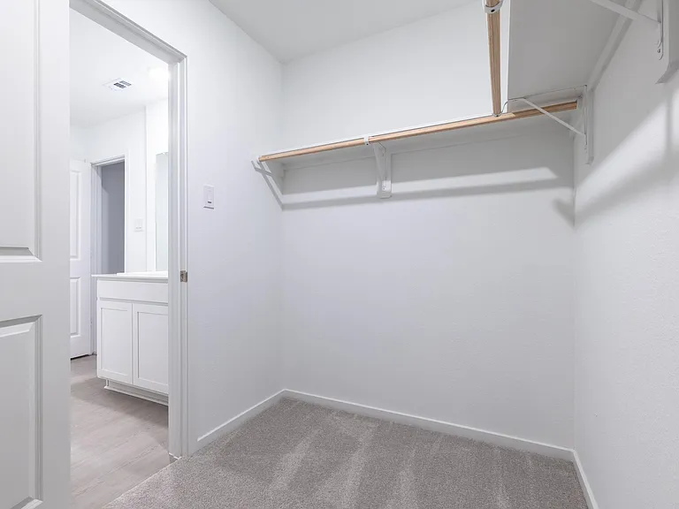 31406 Pratola Serra Cir — Photo 18