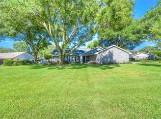 3049 Windham Dr, Eustis, FL 32726