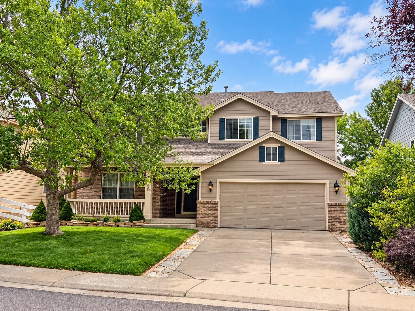 Spacious 4 Bed / 4 Bath Home in SE Aurora 3,670 Sq. Ft. with Multiple Living Areas — Photo 1
